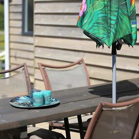 Tinyhouse Noord-holland Honden Welkom Omheinde Tuin 10 Km Dirkshorn